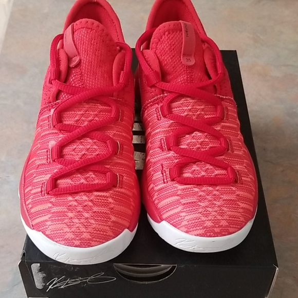 Nike Kids Kevin Durant Sneakers - Main Image